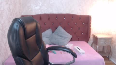 Charlotte online show from 02-27-25, 05:58