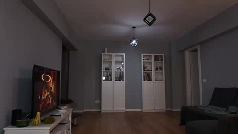 Anna online show from 11-19-25, 05:29