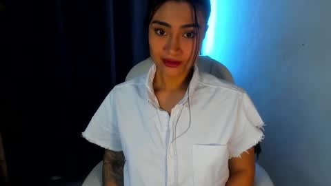 moonie_baddie31 online show from 09-24-25, 05:05