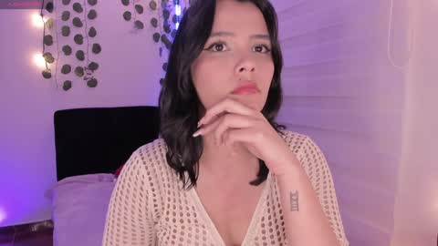 moonliight__ online show from 12-22-24, 05:01