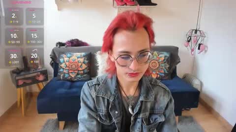 Moon online show from 11-06-25, 09:15