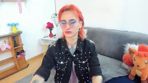 Moon online show from 11-20-25, 09:14