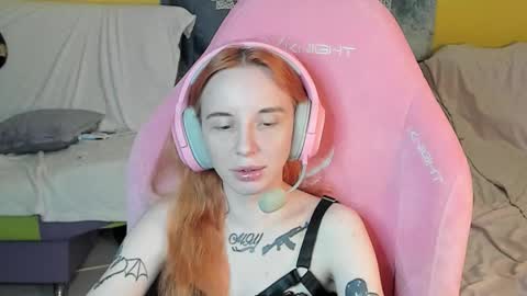 Snapshot of moonscarr chatting on 03-10-26, 08:47 Coraline online show from 03-10-26, 08:47