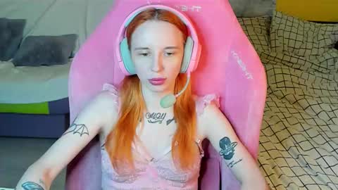 Snapshot of moonscarr chatting on 03-13-26, 09:32 Coraline online show from 03-13-26, 09:32