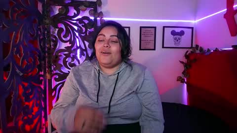 luna online show from 01-13-25, 07:43