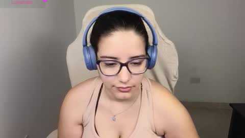 Moon Woman online show from 11-23-25, 02:11