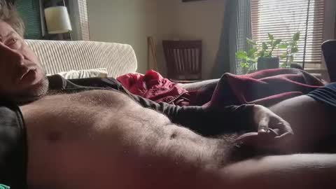 Snapshot of moony__ chatting on 02-12-26, 04:35 Moon online show from 02-12-26, 04:35