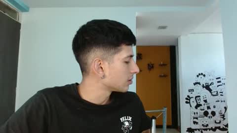 Snapshot of mor_tokens_mor_hot chatting on 01-09-25, 02:40 Sebas y Gaby online show from 01-09-25, 02:40