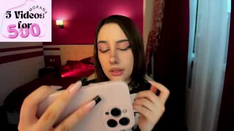 Snapshot of moranakit chatting on 10-29-25, 08:16 Morana Mayer online show from 10-29-25, 08:16