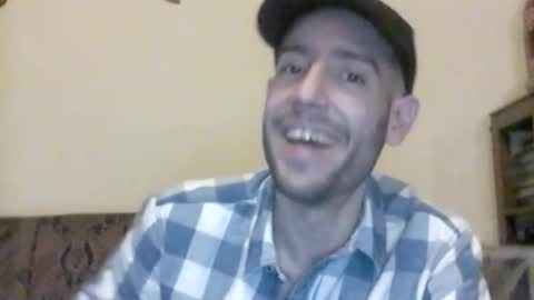 Snapshot of morenikoo26 chatting on 09-27-25, 08:52 morenikoo26 online show from 09-27-25, 08:52