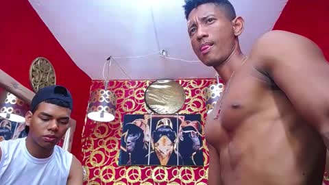 duohot23 online show from 02-05-25, 07:53