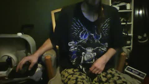 Snapshot of moresex83 chatting on 09-20-25, 10:49 MORESEX82 online show from 09-20-25, 10:49