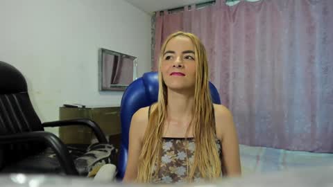 Morgana  online show from 01-06-25, 03:09