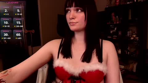 Zoey T online show from 12-24-24, 01:49