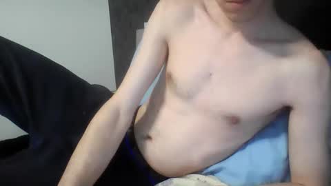 Snapshot of morningshark2 chatting on 02-15-26, 02:03 morningshark2 online show from 02-15-26, 02:03