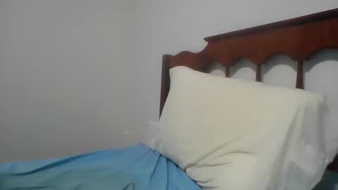 Snapshot of morningshark2 chatting on 04-11-26, 12:09 morningshark2 online show from 04-11-26, 12:09