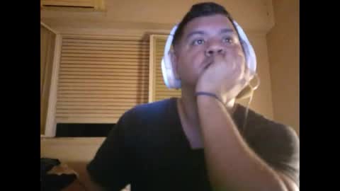 Bruno online show from 12-23-25, 04:43