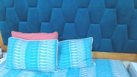 morrigan_luxus online show from 11-14-25, 12:20