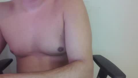 Snapshot of moshez1 chatting on 12-16-24, 03:51 moshez1 online show from 12-16-24, 03:51