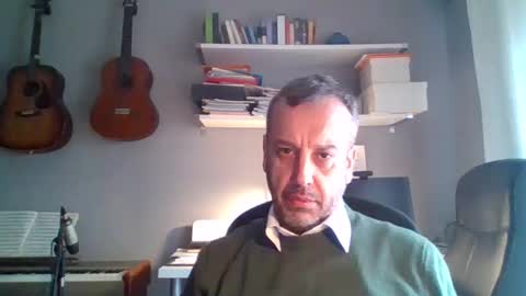 Snapshot of mot_ron79 chatting on 03-06-26, 08:33 mot_ron79 online show from 03-06-26, 08:33