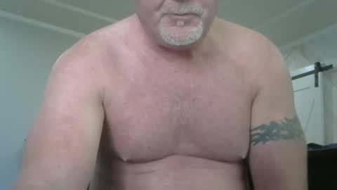 motorguy08 online show from 10-02-25, 03:08