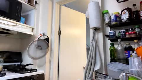 Snapshot of mountainmane2 chatting on 01-02-25, 11:16 hot-caution online show from 01-02-25, 11:16