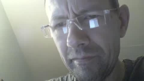 Snapshot of moviem1978 chatting on 12-30-24, 10:10 Frederik online show from 12-30-24, 10:10