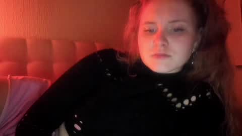 Snapshot of moviestar_ chatting on 12-27-24, 12:18 Eva online show from 12-27-24, 12:18