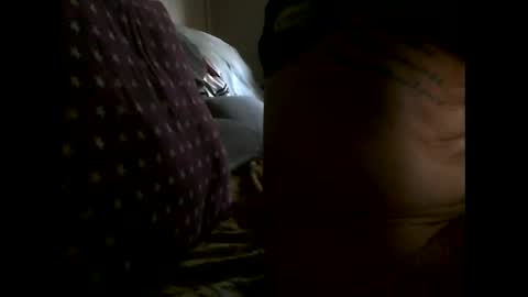 Snapshot of mowgli1977 chatting on 09-20-25, 06:36 mowgli1977 online show from 09-20-25, 06:36