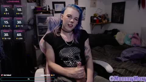 Moxy online show from 12-01-24, 07:47