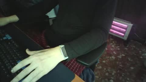 Snapshot of mr0699hotboy chatting on 11-09-25, 02:04 mr0699hotboy online show from 11-09-25, 02:04