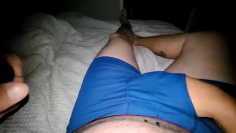 Snapshot of mr1bucket chatting on 10-27-25, 01:42 mr1bucket online show from 10-27-25, 01:42