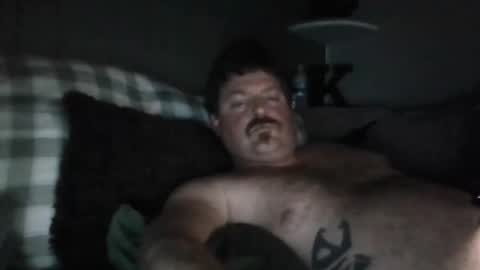 Snapshot of mr1bucket chatting on 11-26-25, 02:34 mr1bucket online show from 11-26-25, 02:34