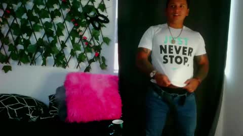 mr777desire online show from 10-12-25, 10:20