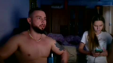 Snapshot of mr_and_mrs_orld chatting on 01-01-25, 09:07 JohnDiana online show from 01-01-25, 09:07