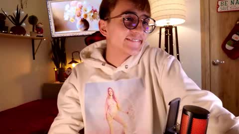 Snapshot of mr_evan1 chatting on 11-24-25, 05:12 Mr Evans online show from 11-24-25, 05:12