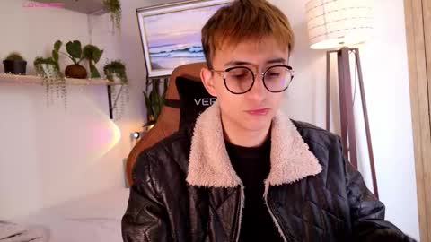 Mr Evans online show from 01-07-26, 03:47