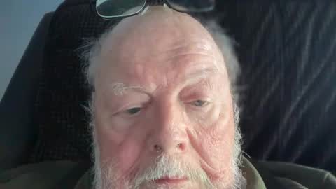 Snapshot of mr_frasier chatting on 01-22-25, 08:28 Jess online show from 01-22-25, 08:28