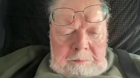 Snapshot of mr_frasier chatting on 02-19-25, 06:43 Jess online show from 02-19-25, 06:43