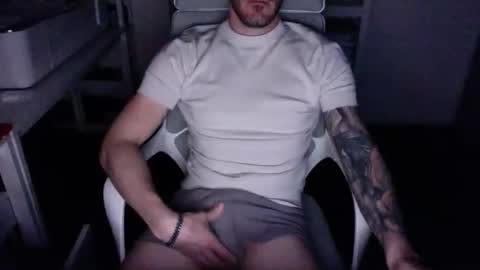 Snapshot of mr_gi89 chatting on 04-06-26, 08:10 mr_gi89 online show from 04-06-26, 08:10