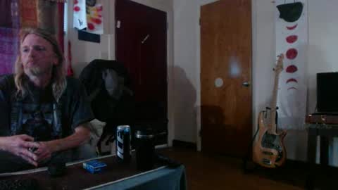 mr_happy12 online show from 10-30-25, 09:04