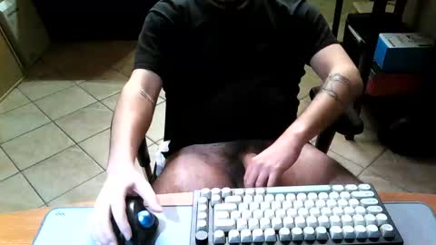 Snapshot of mr_kaa chatting on 02-17-25, 05:43 mr_kaa online show from 02-17-25, 05:43