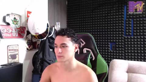 Call me Angel please online show from 10-22-25, 08:19