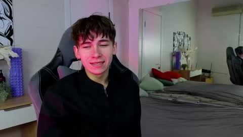 Kris online show from 02-11-25, 06:01