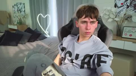 Kris online show from 02-25-25, 05:30