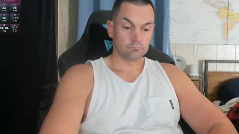 Snapshot of mr_mac69 chatting on 10-08-25, 10:51 Cam online show from 10-08-25, 10:51