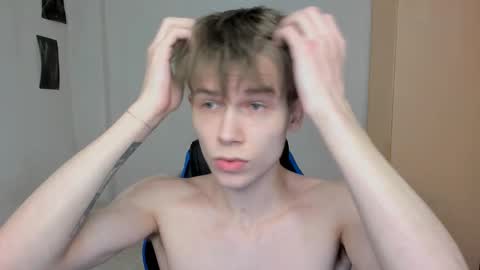 Makentoshi online show from 03-03-25, 02:47