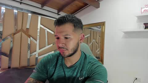 MIKEE online show from 01-08-25, 03:08