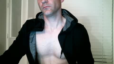 Snapshot of mrasstastix chatting on 03-05-25, 05:18 MrAsstastix online show from 03-05-25, 05:18