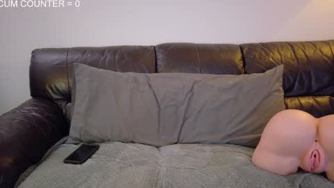 Snapshot of mrbanks69 chatting on 01-05-25, 07:28 Brandon Banks online show from 01-05-25, 07:28